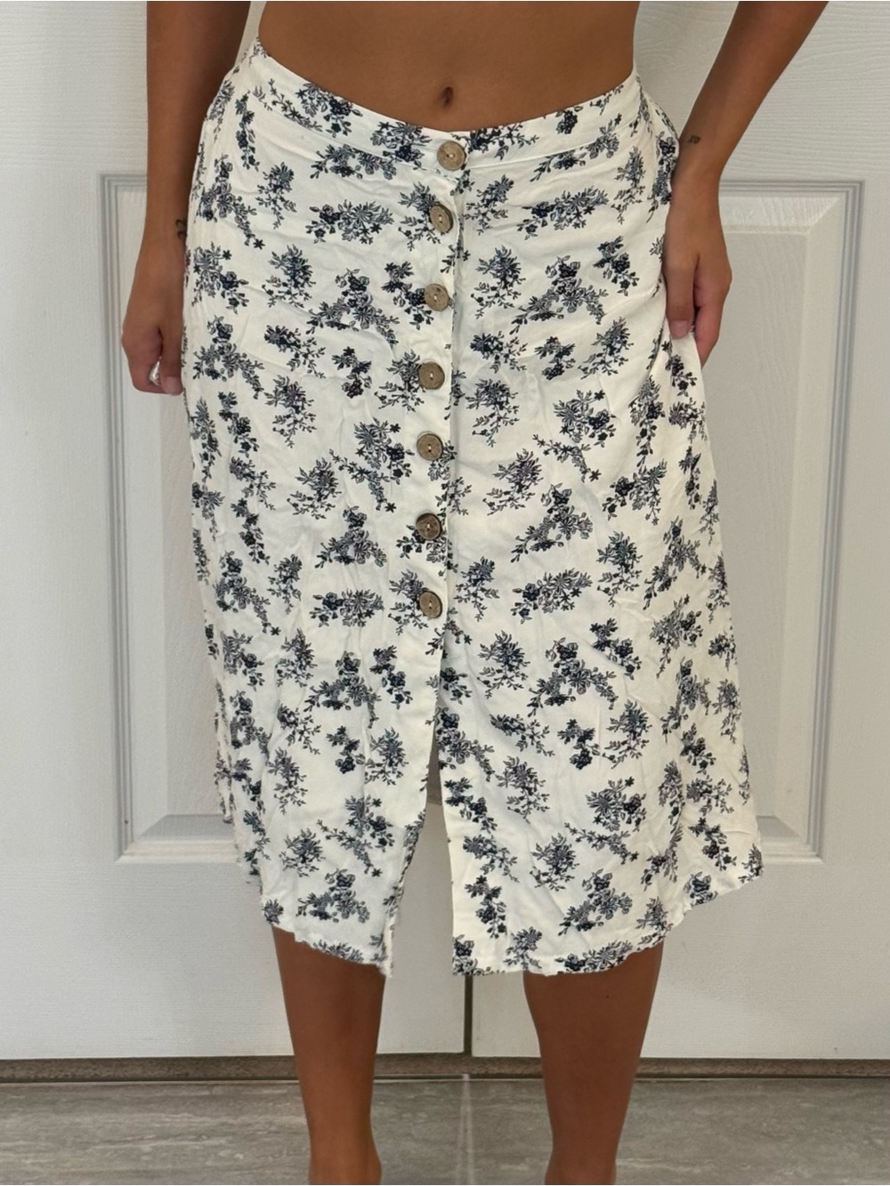 Japna Navy Blue & Cream Floral Midi Skirt with Front Buttons